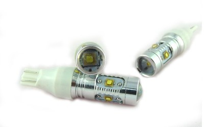 T15-CREE 25W LED Instrument lights Showing the wide lights Taillight Rogue Reversing lights high-power LED bulb