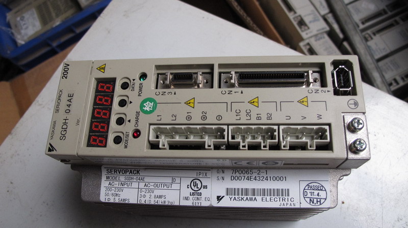 台州信达 二手安川驱动器 SGDH-04AE 保修三个月 询价