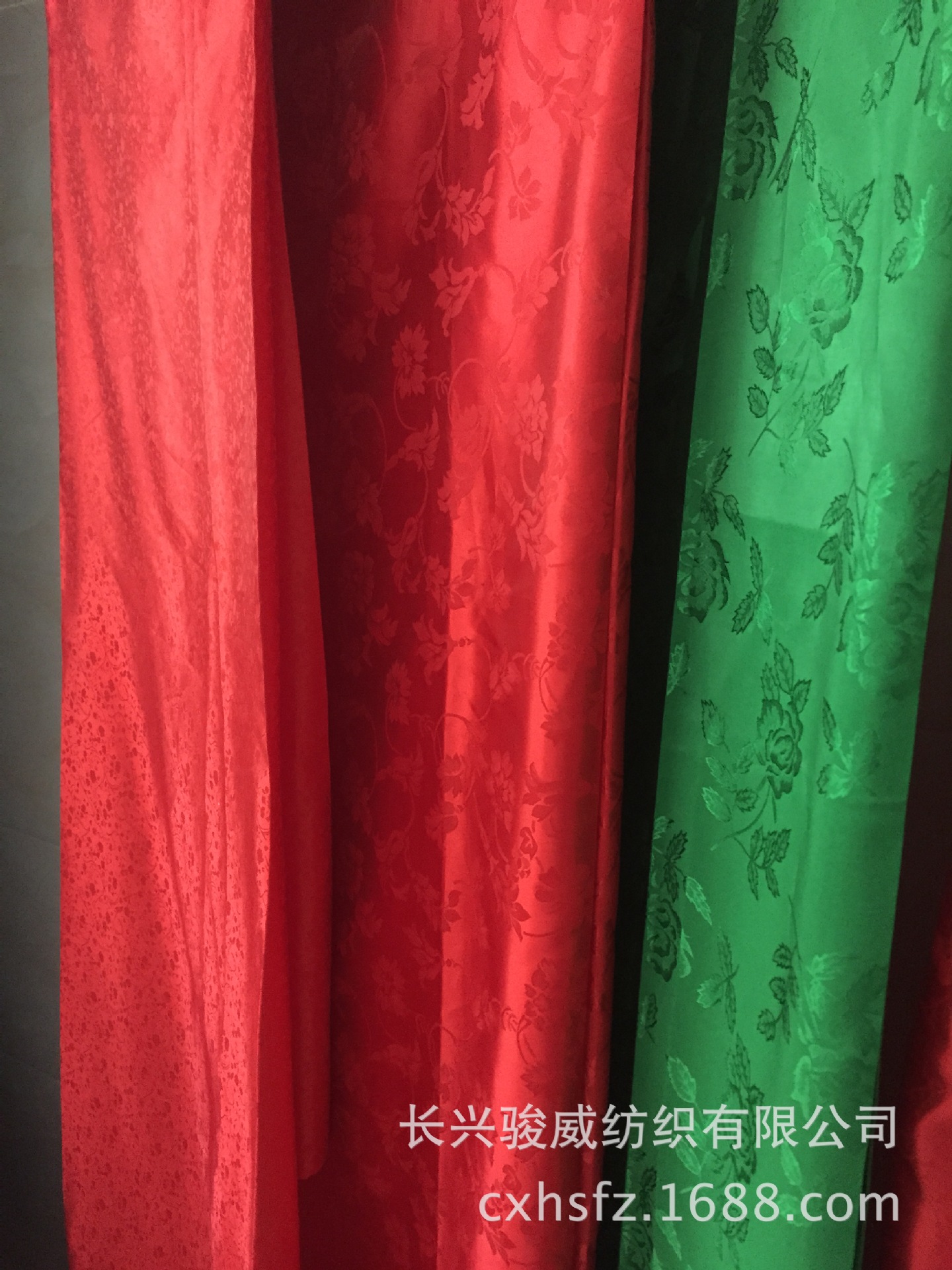 【厂家直销】 供应优质提花布 箱包布 窗帘布长兴生产厂家155-270