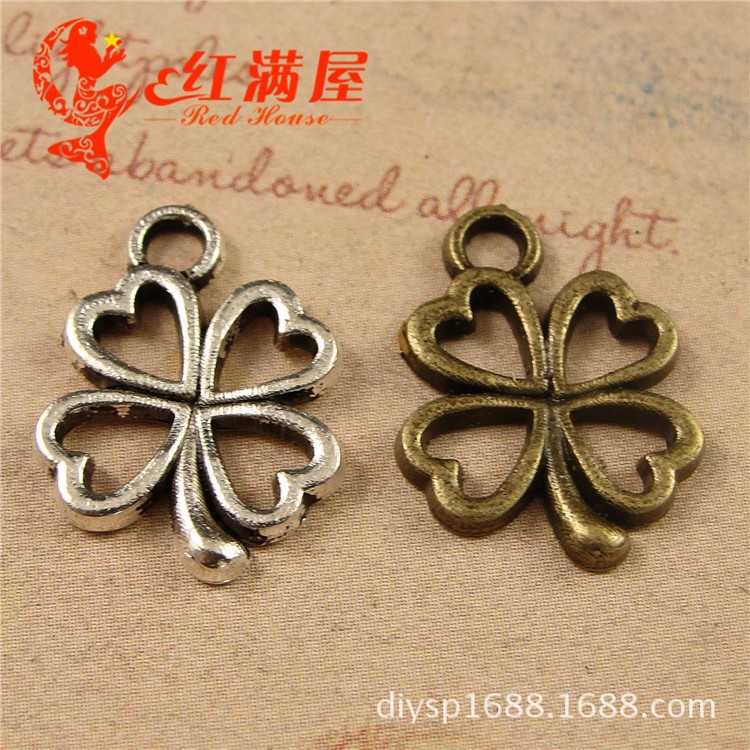 A1179 厂家 两色可选0.6克 复古四叶草 手工DIY饰品挂件 100个/包
