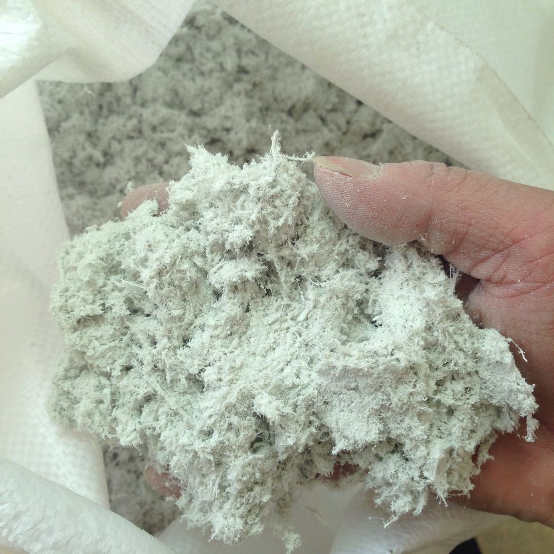 BF5282E82F5F6FC99B46AD2B8100D4