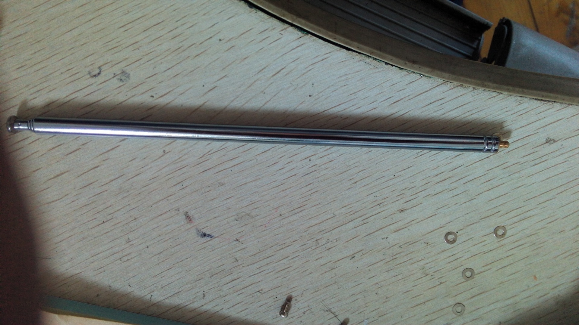 厂家供应白色拉杆天线