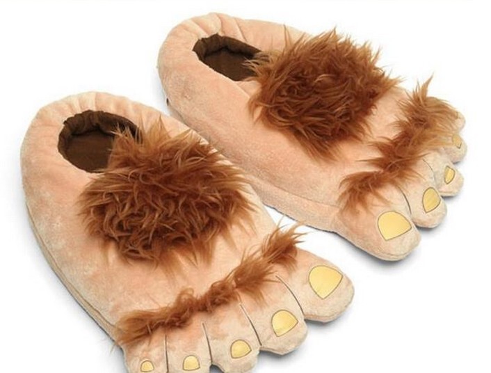 Autumn and Winter Warm Creative Funny Slippers Retro Savage Cotton Slippers Hobbit Big Feet Home Cotton Slippers