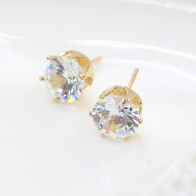 Korean Fashion Crown Bottom Crystal Zircon Earrings Wholesale display picture 1