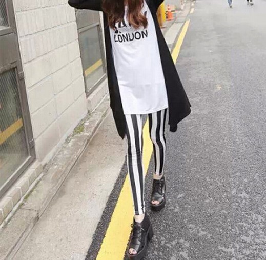 두꺼운 수직 막대