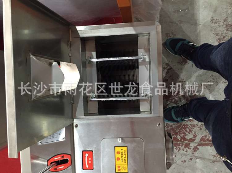 1629913B410FAAF32001DFDD6DABFB