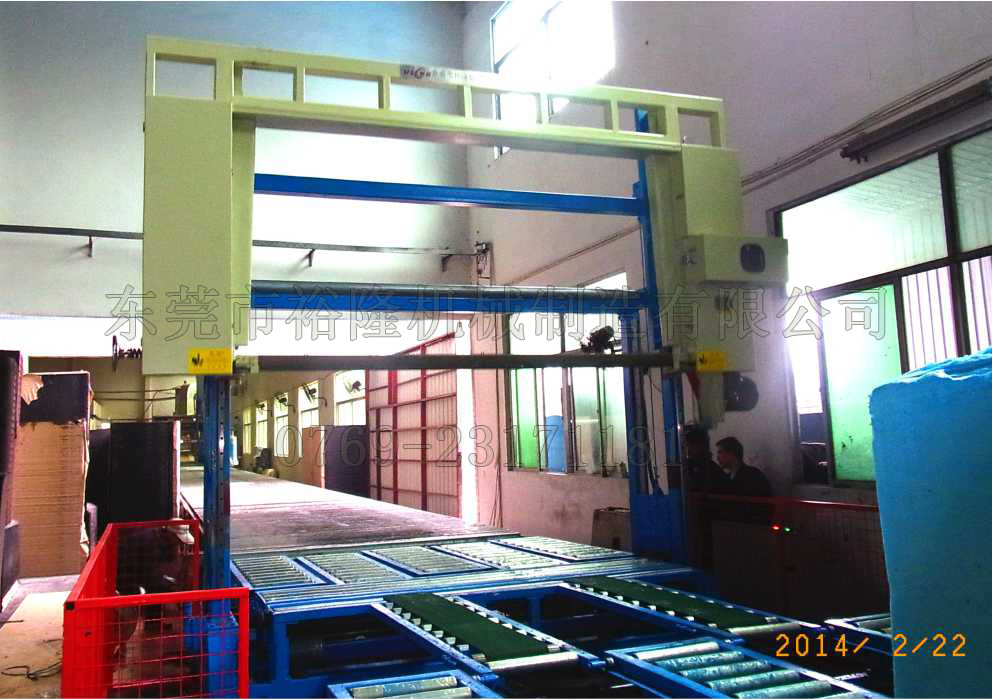 供应海绵发泡裁断机，泡绵裁断机