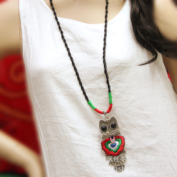 中国风贴花猫头鹰毛衣链