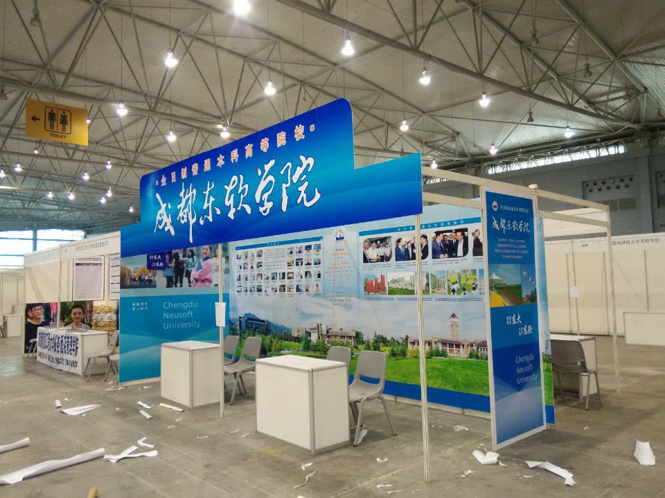 AC3F376E56C759F067AE07FB9BF091