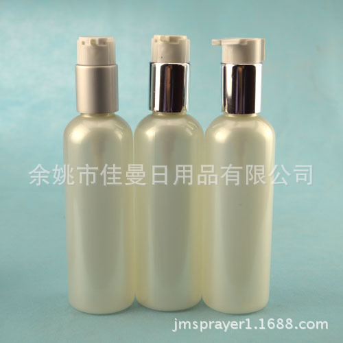 供应200ml乳液按压瓶 化妆品包装瓶 电化铝泵头