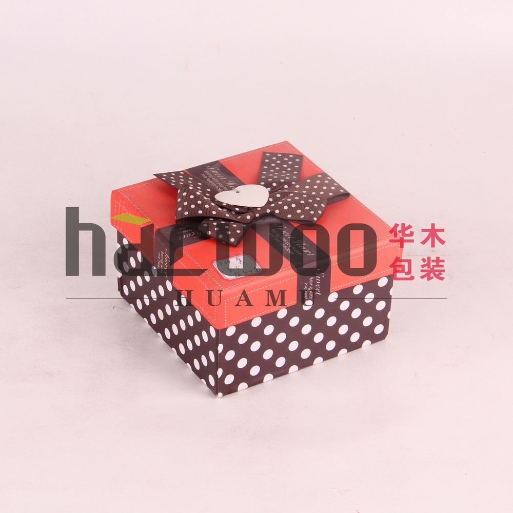 浪漫情人节鲜花礼品纸质包装盒卡通公仔花束包装盒订做批发