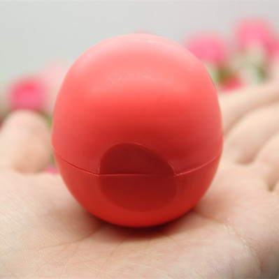 超Q可爱彩色亚光滋润不油腻唇膏 球球水果天然润唇膏8g