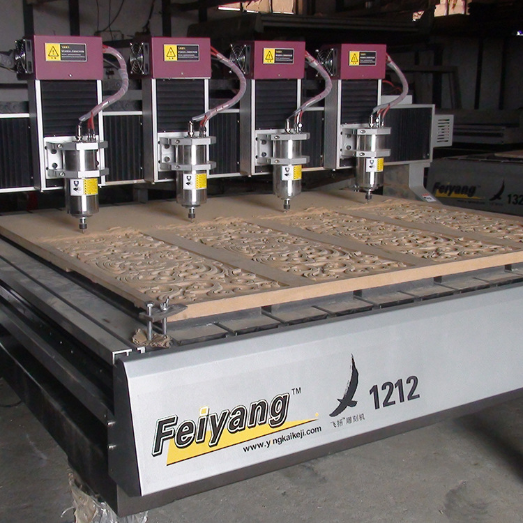 飞扬雕刻机/飞扬广告雕刻机/飞扬雕刻机/河南英凯科技雕刻机/