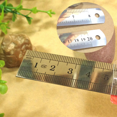 不锈钢直尺 200MM*2.6CM*0.5MM