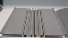 灯柱灯杆铝柱 铝圆管 铝排焊接 	LED硬灯条外壳槽铝冲压铝