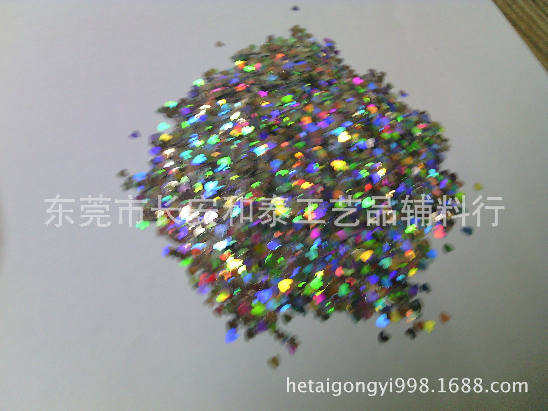 镭射银爱心片3MM