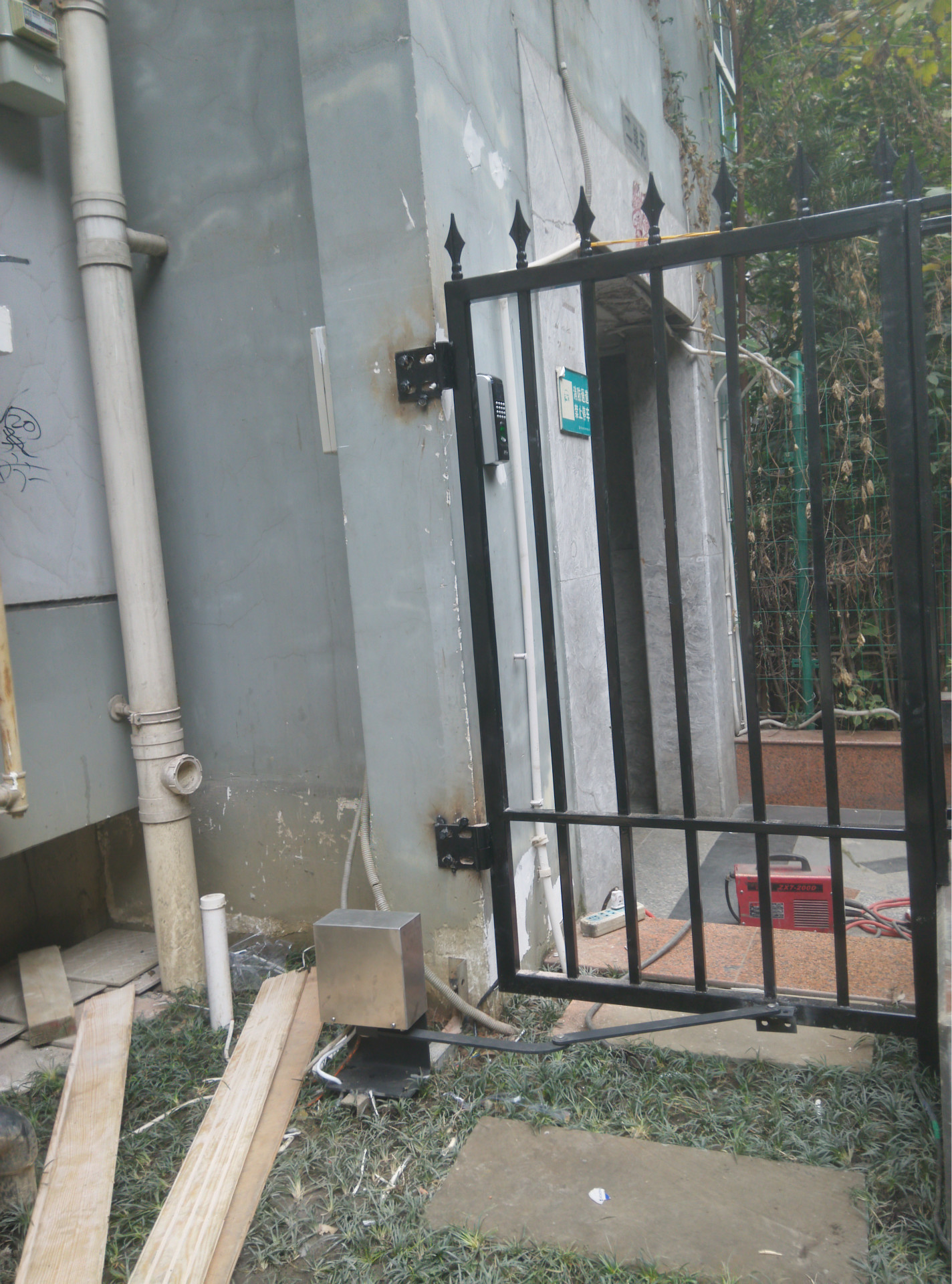 贵阳小区快速开门机福泉市毕节铜仁市刷卡电动门都匀凯里市开门器