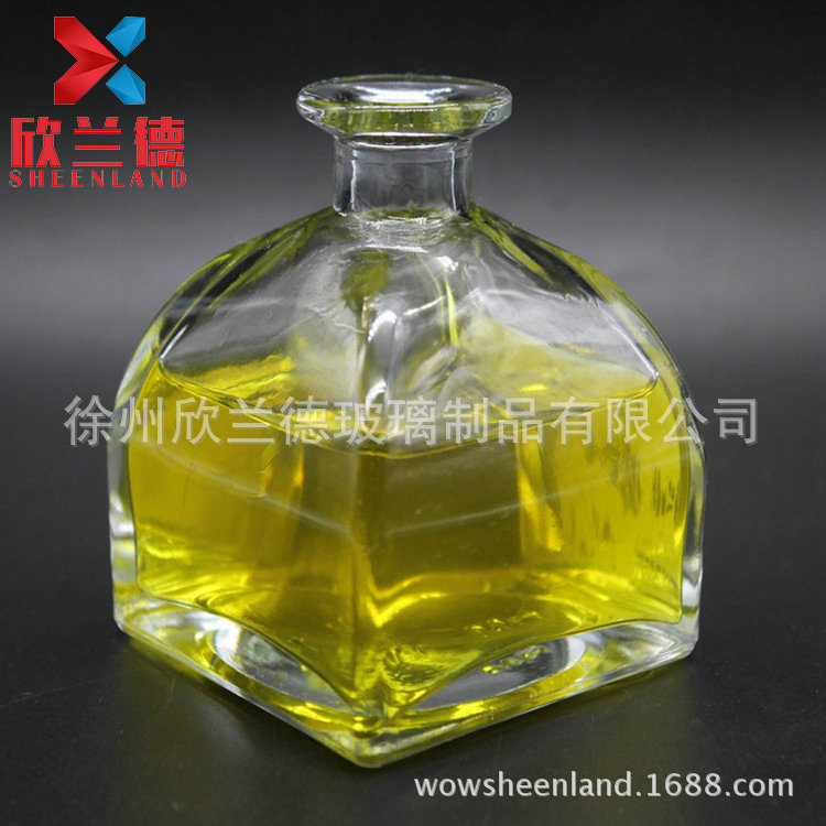 120ml方形香薰瓶 玻璃香薰瓶 可配玻璃珠香薰瓶