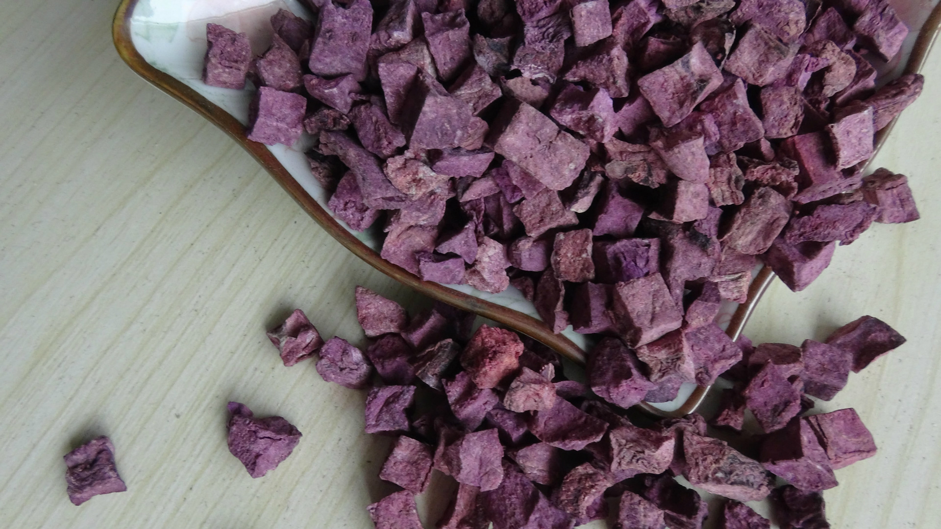Dried Purple Sweet Potato Cubes Ready to Eat Whole Grain Snack 5 Jin Bulk Pack key features