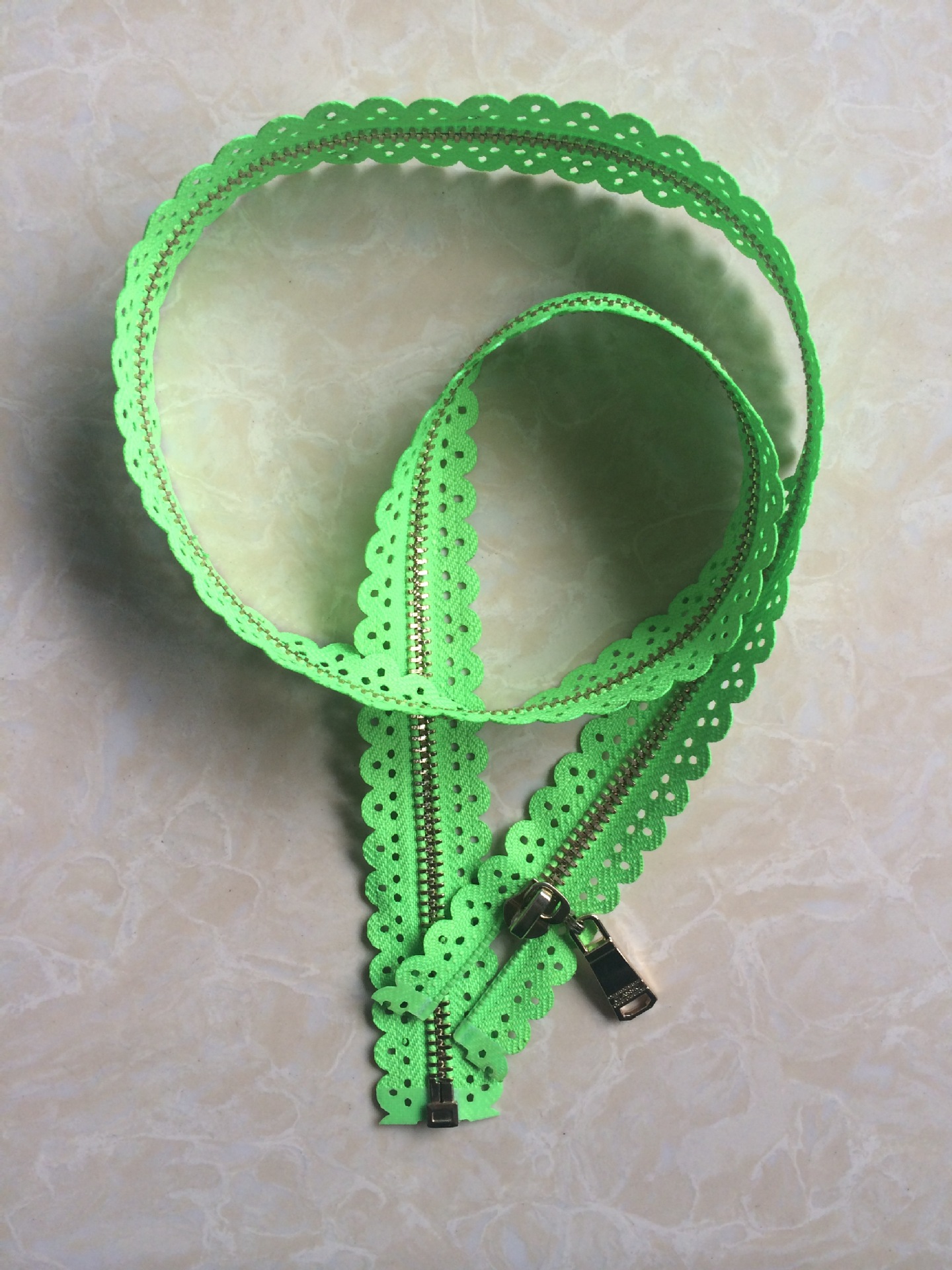 5#花边金属开尾拉链 印花拉链 丝边拉链超音波压花拉链 厂家供应