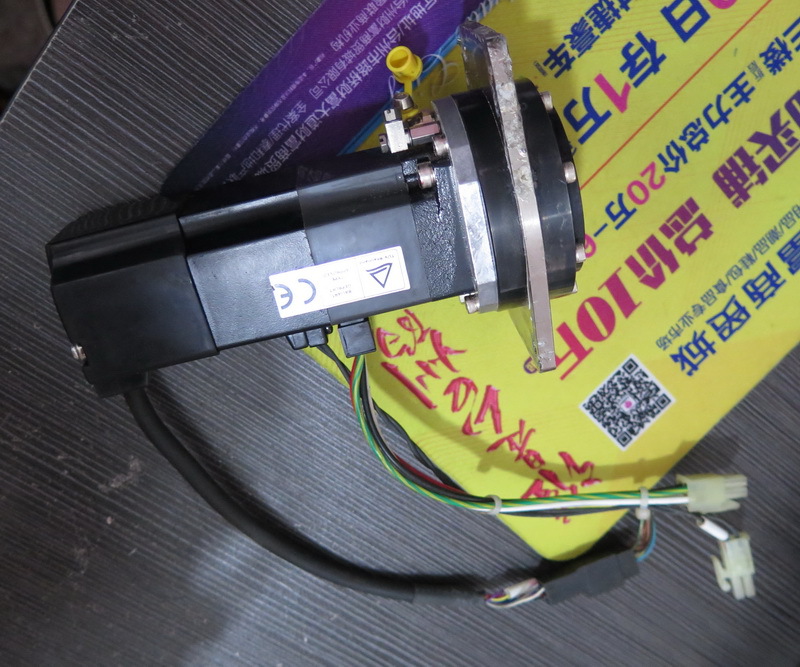 台州信达 二手三菱电机 HC-KFS053BL-S18 包好 询价