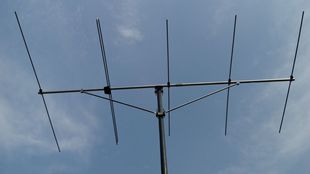 ���Ƕ������Ԫ�{�l�쾀�~�ǰ�ľ�쾀  FM�l��88---108mhz