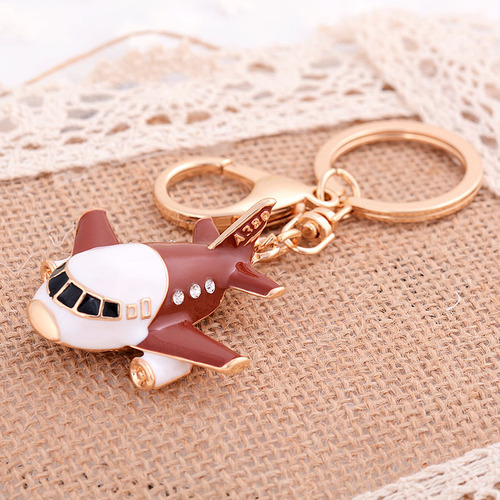 Korean version of creative A380 small aircraft model car keychain alloy bag pendant hot selling girls decorative pendant