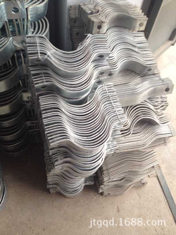 河北紧固件厂家现货供应优质190 热镀锌标牌抱箍  电线杆标牌抱箍