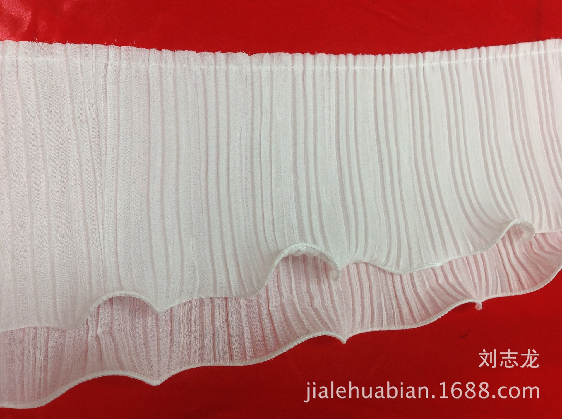 12cm+15cm单边锁边定线 经典雪纺面料 双层压褶花边