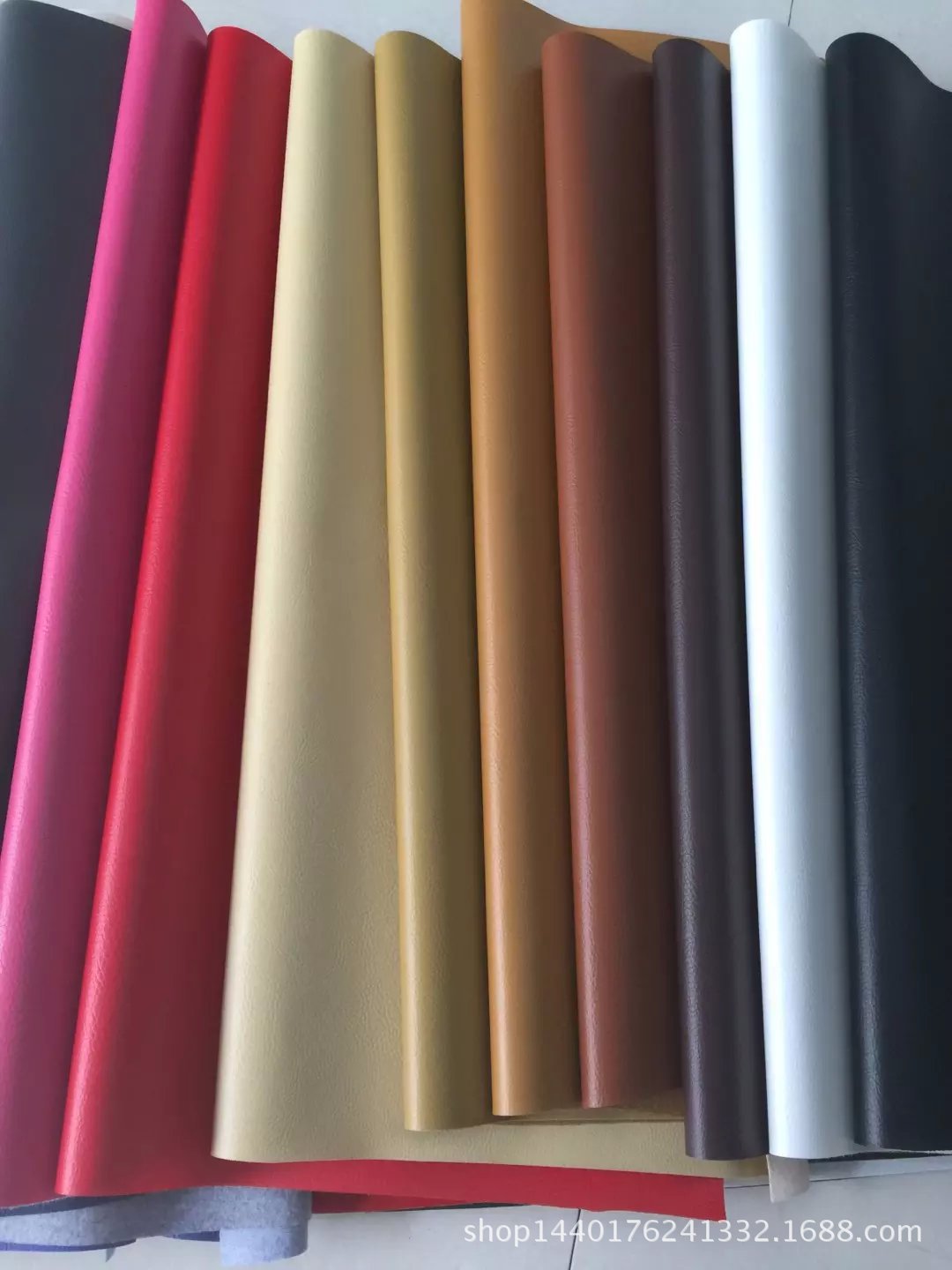 厂家定制 PVC皮革面料箱包人造合成革沙发软包革仿皮装饰人造皮料-阿里巴巴