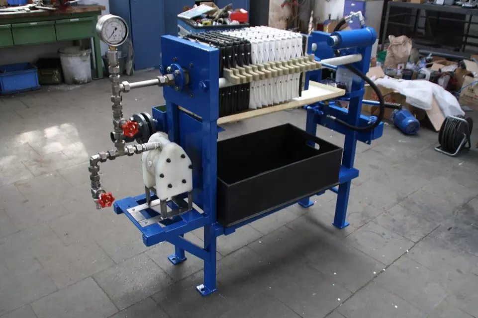 厂家直供带式压滤机 机械压滤机 自动保压压滤机  压滤机滤板