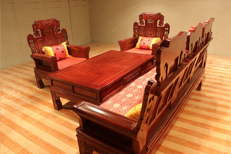 新款古典仿古沙发 客厅实木沙发 单人三人组合沙发 香樟木沙发