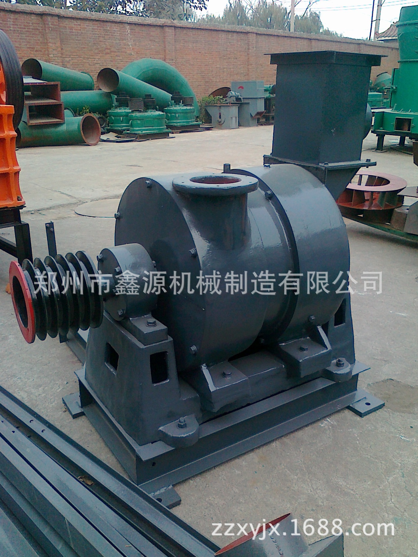 硫磺粉碎机_安全系数高的专用硫磺粉碎机 郑州硫磺粉碎机价格
