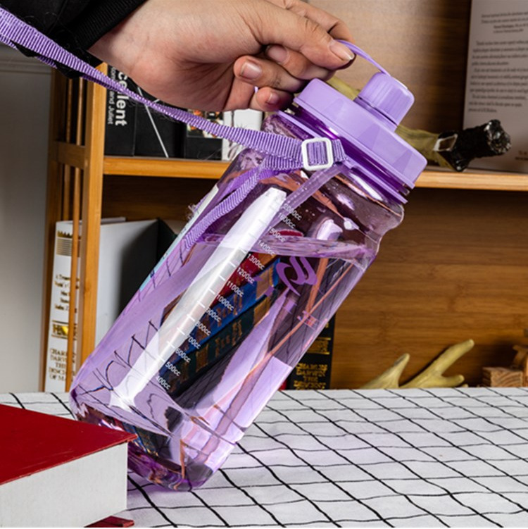 5l Celia fábrica de plástico botella de agua fría paja espacio Copa con mango de doble uso botella de agua de gran capacidad Indonesia