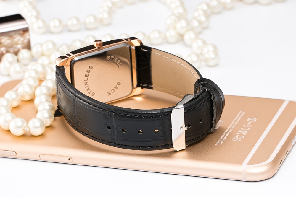 Il nuovo orologio da cintura da donna con quadrante rettangolare personalizzato di Womage, orologio al quarzo digitale minimalista alla moda_voghion.com