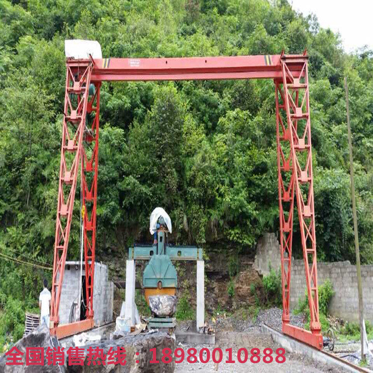 D36CBB2474A367BF44F82AFF674C46