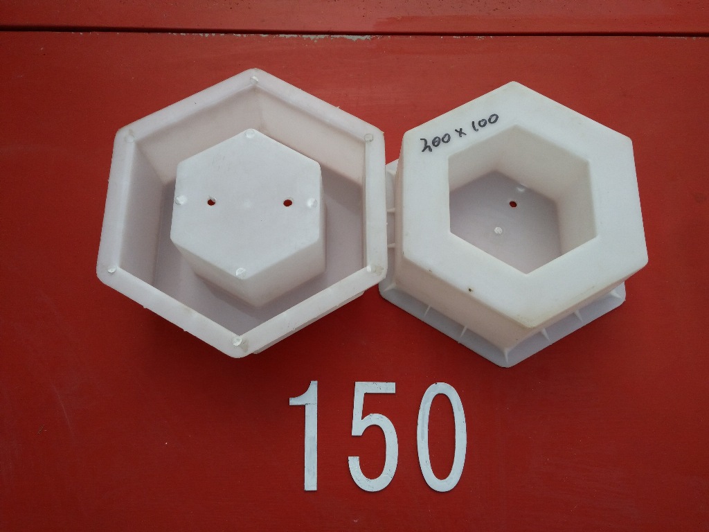 现货供应六角草坪砖模具可来图来样制作塑料模具