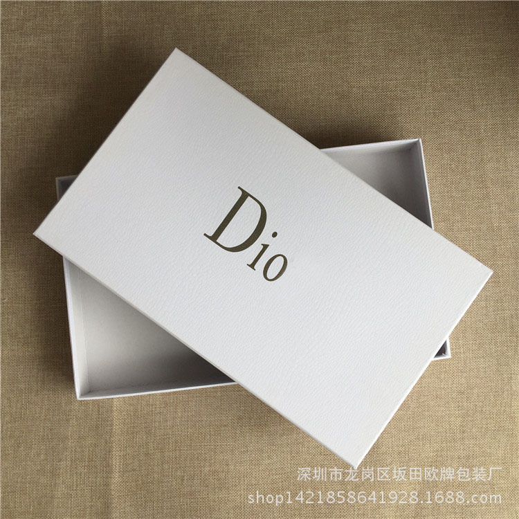 校服加工：定制青春的色彩与传承