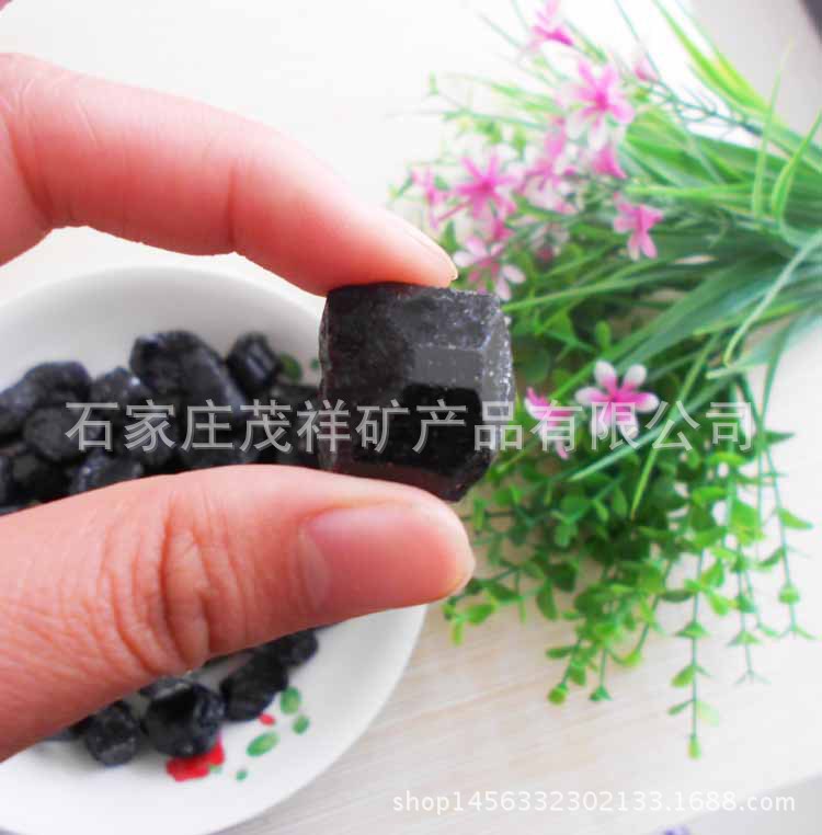 Manufacturers supply Xinjiang Crystal Electrical Stone Crystal…