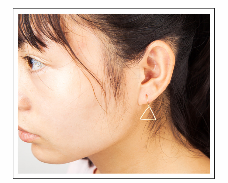 Japonais Et Coréen Minimaliste Géométrique Creux Cercle Triangle Asymétrique Boucles D'oreilles Boucles D'oreilles Femelle Triangle Longues Boucles D'oreilles display picture 4