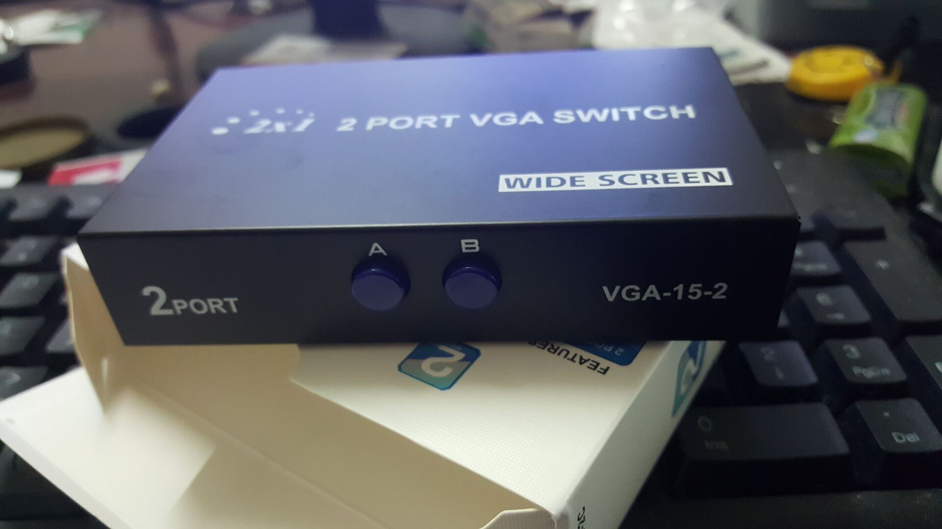 厂家批发两口VGA高清视频切换器