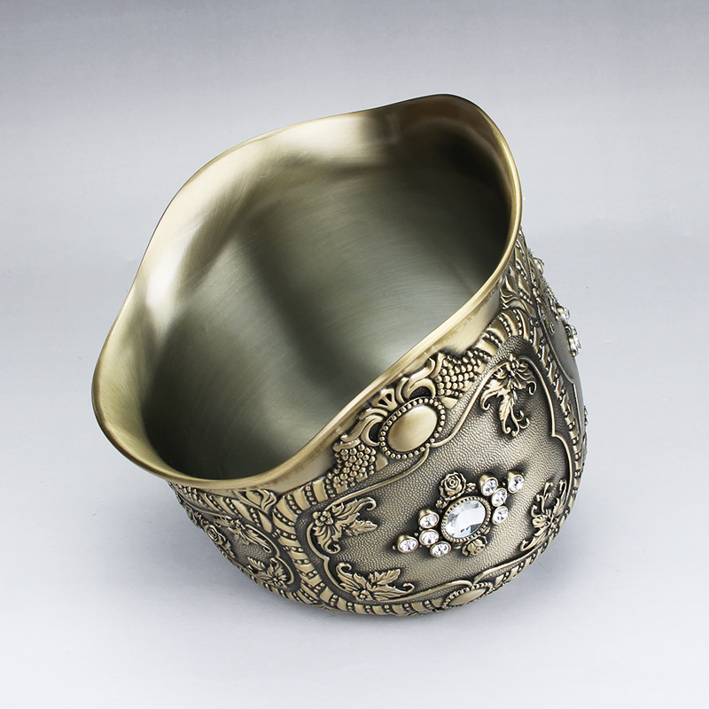 Trash can fashion creative metal European-style Russian bronze trash can complex Desktop Storage Box mini trash can