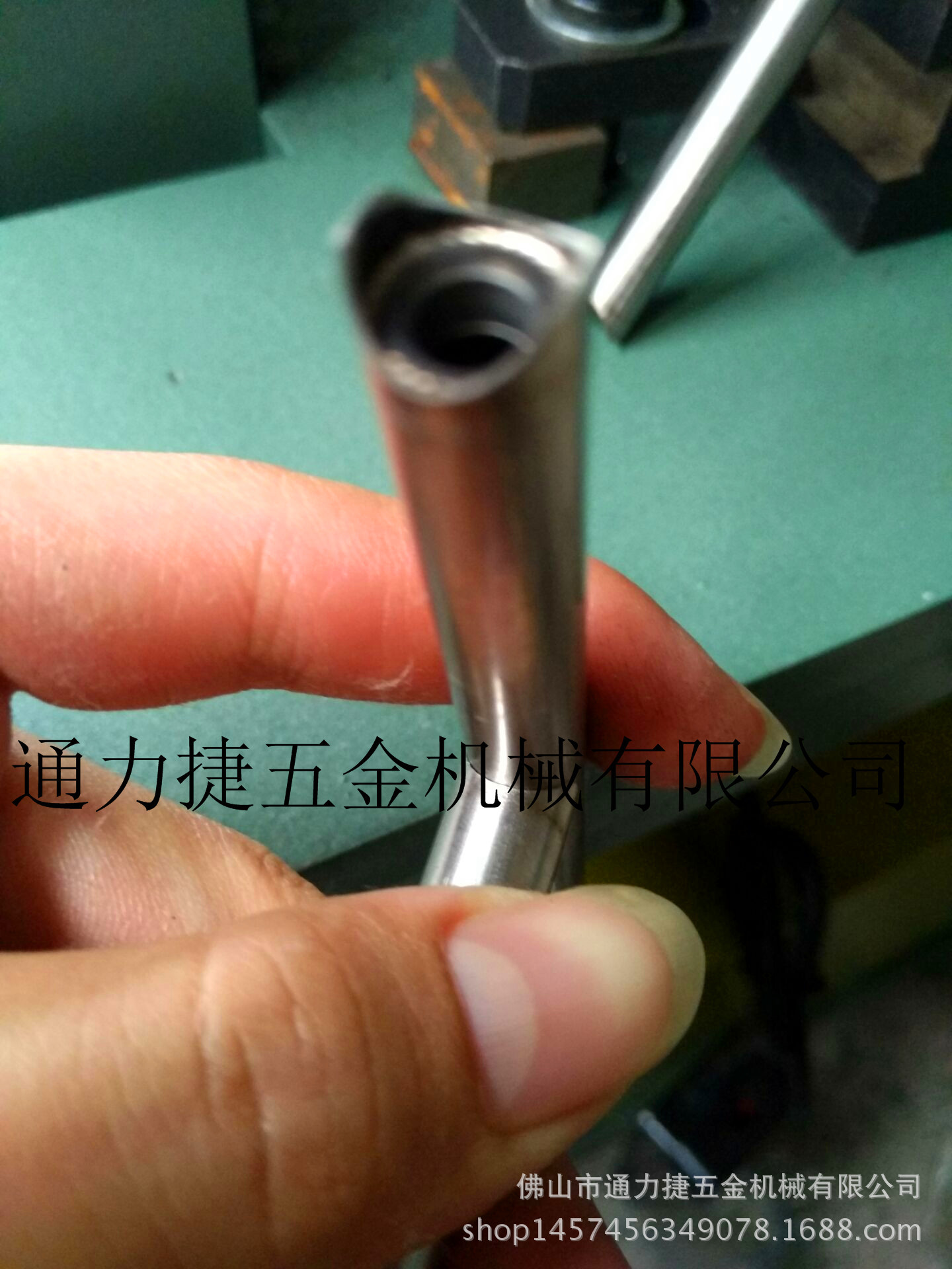 5CEBFA73E1C60EC2CA58D1879FEC72