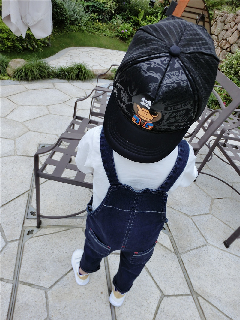 3236240998_1201502704