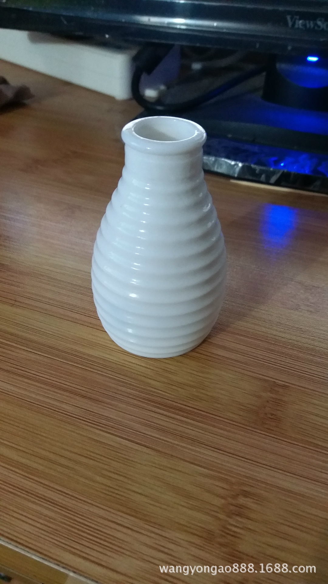 供应玻璃香水瓶