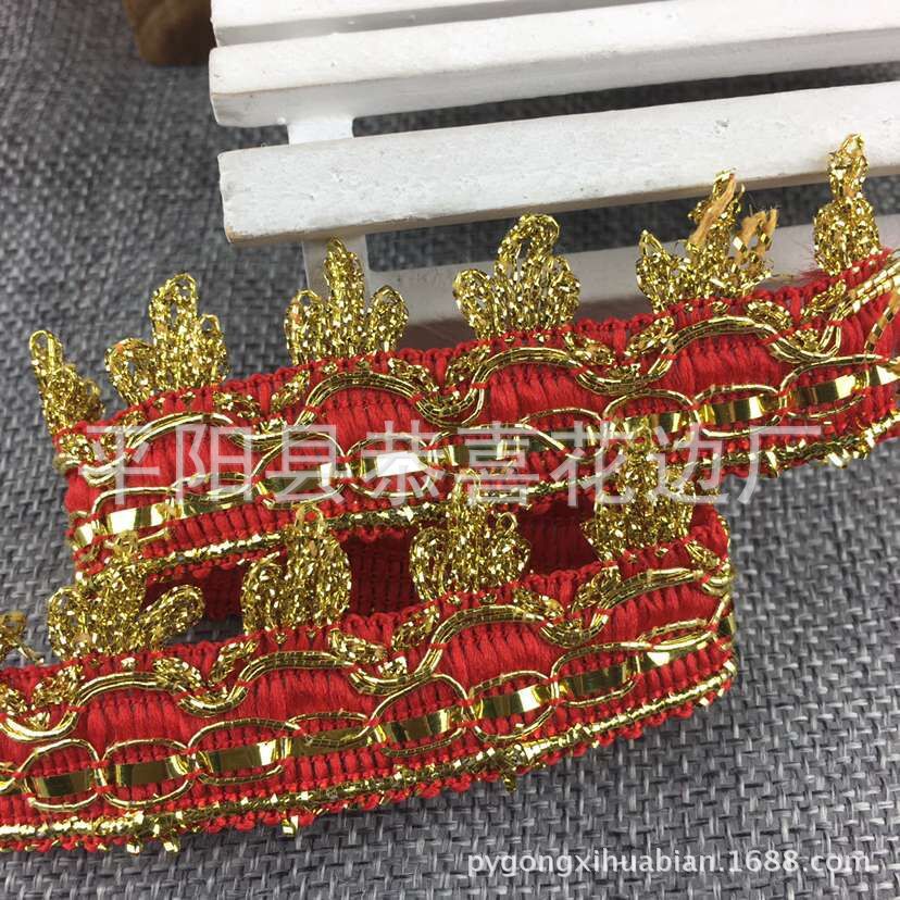 彩色金三朵花边