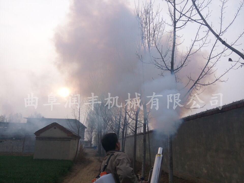 弥雾机俺安全使用 柿子树灭虫弥雾机 不锈钢管弥雾机