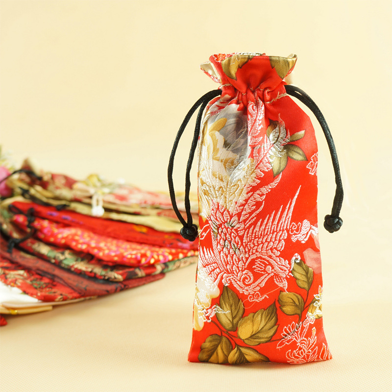 厂家批发现货大小号牛角梳子袋礼品包装收纳首饰品锦珠宝首饰手串