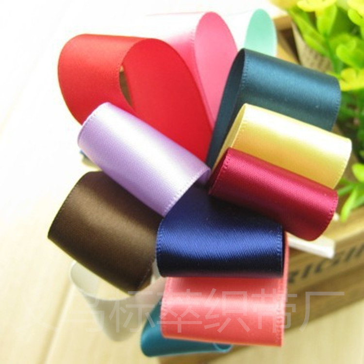 厂家供应现货 涤纶带 涤纶高密缎带 加密带 彩色大量现货礼品带