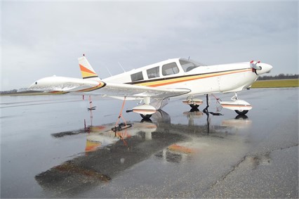 私人飞机 1966 piper 6 / 260 固定翼飞机